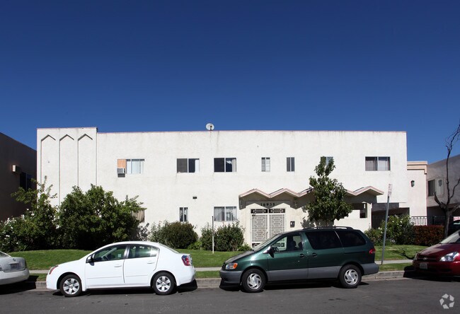 Building Photo - 16935 Blackhawk St