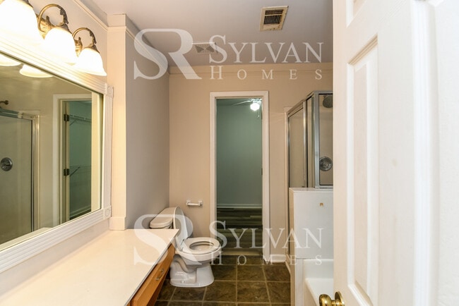 Building Photo - At Last, This Is What You Have Been Searching For!