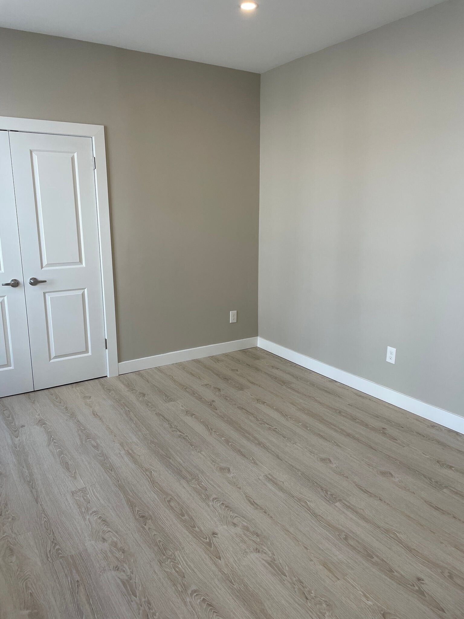 Building Photo - 145 Dupont St