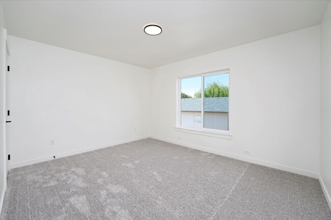 Building Photo - 405 N 18th St