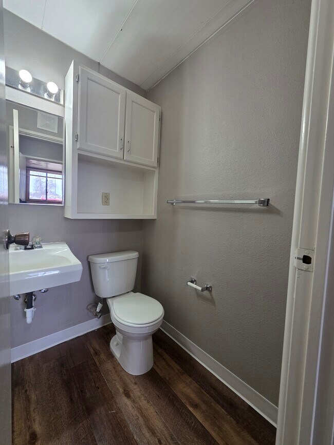 Building Photo - Liberty Lights Apartments E