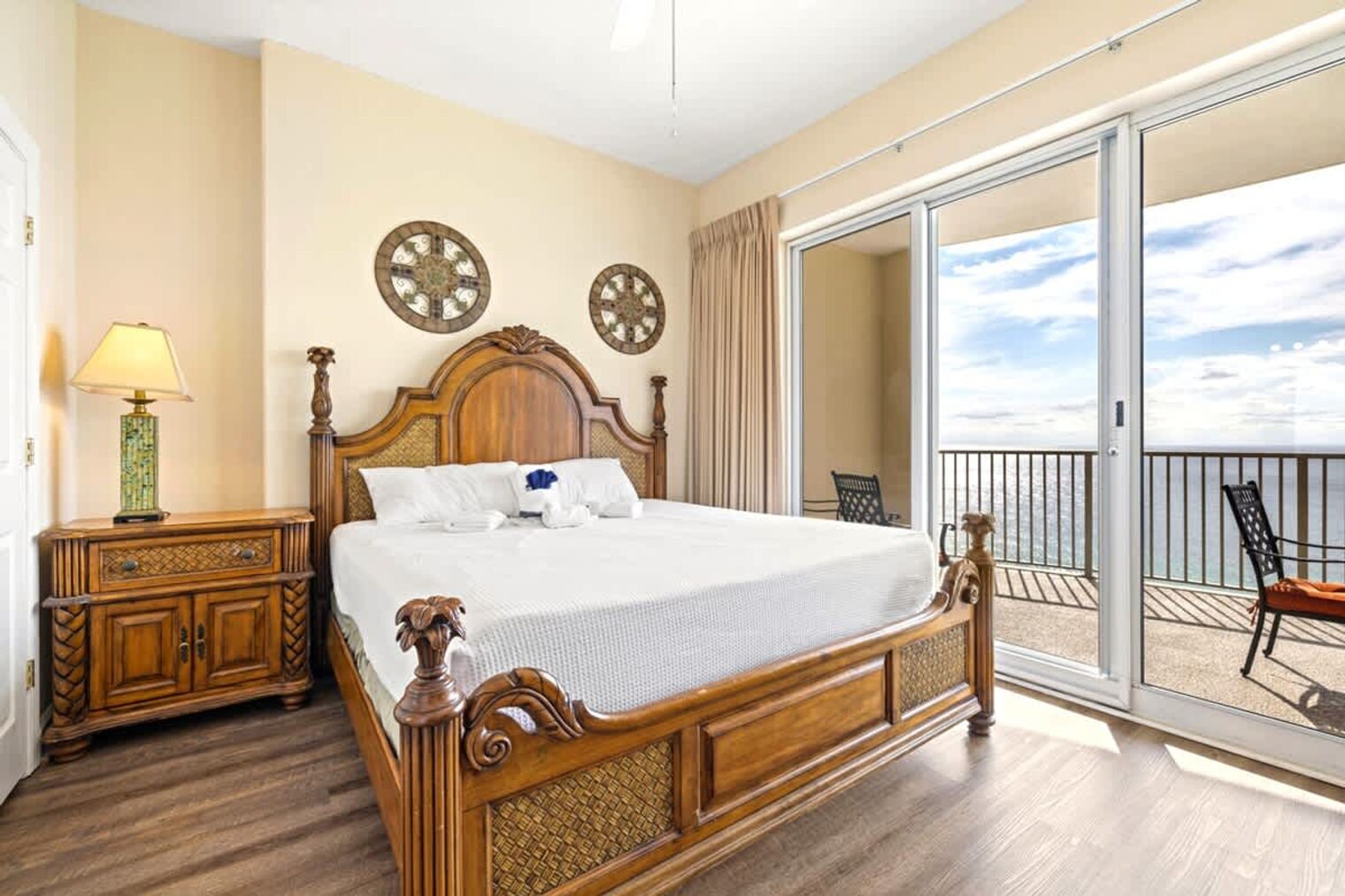 Building Photo - 10625 Front Beach Rd