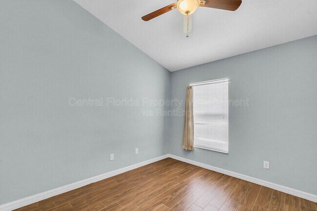 Building Photo - 10754 Flycast Cir