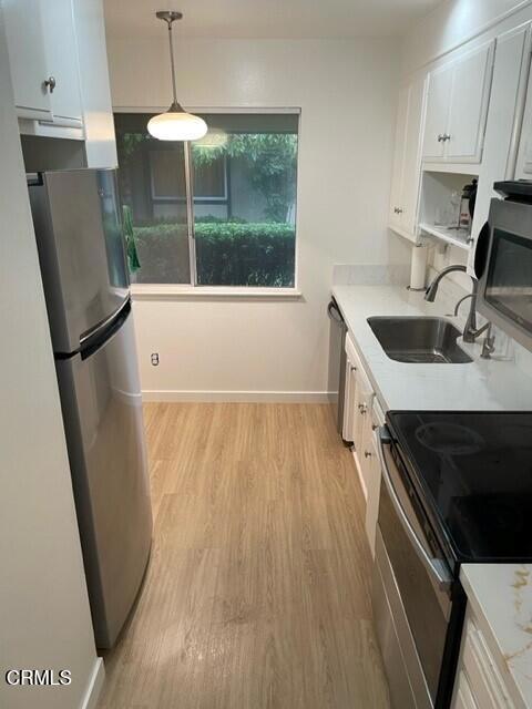 Building Photo - 130 E Alta Green