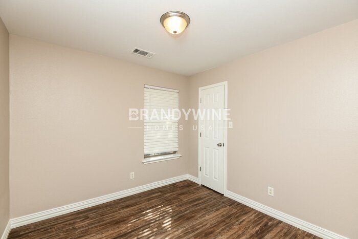 Building Photo - 4804 Deal Dr