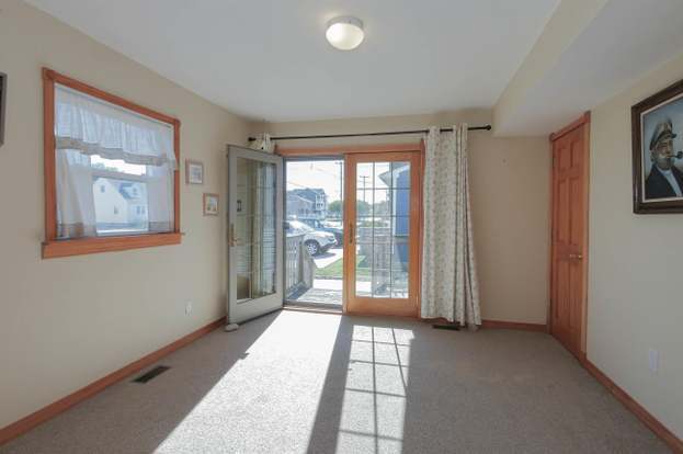 Building Photo - 100 Sheridan Square