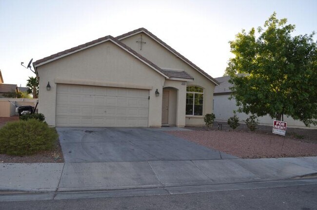 Primary Photo - 5225 Adorato Dr