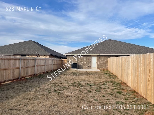 Building Photo - 628 Marlin Ct