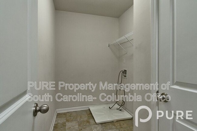 Building Photo - 161 Crimson Queen Dr