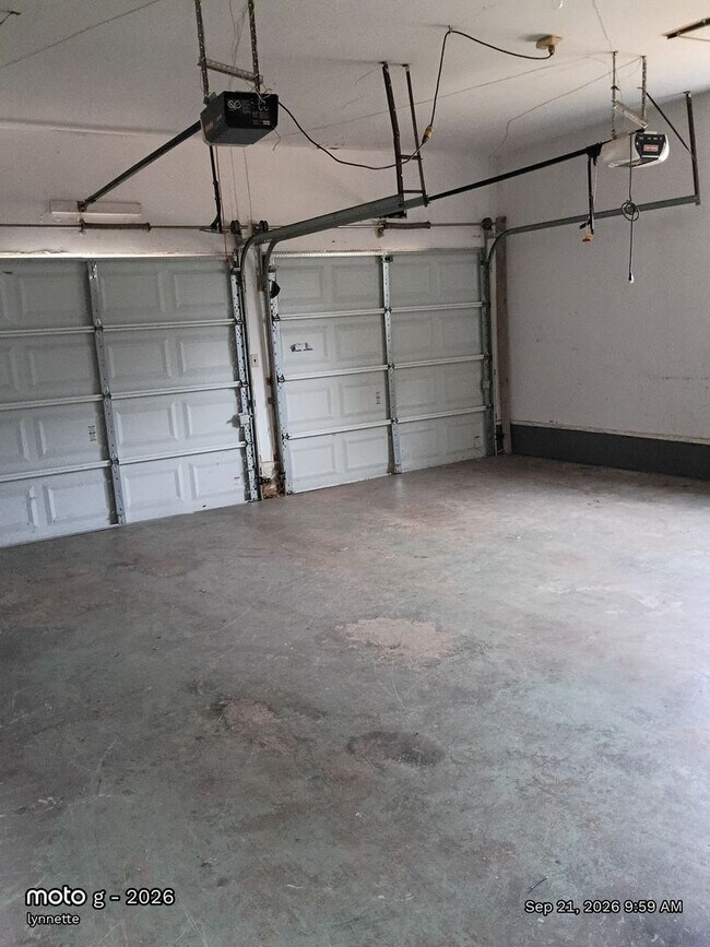Building Photo - 3306 Mockingbird Ln