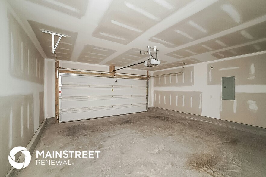 Building Photo - 219 Baybrook Ln