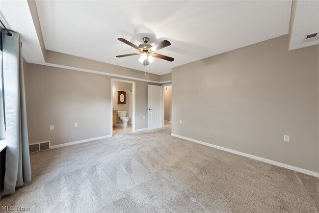 Building Photo - 11531 Riverview Ct