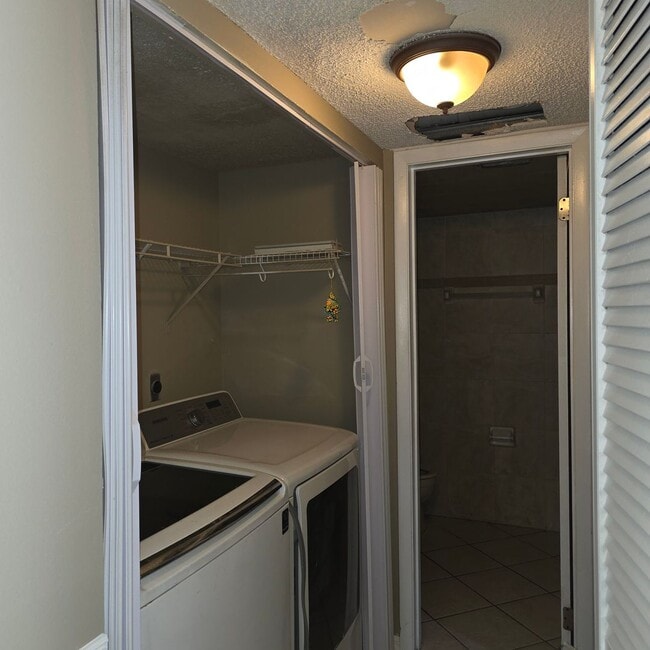 Building Photo - 1064 Lotus Pkwy