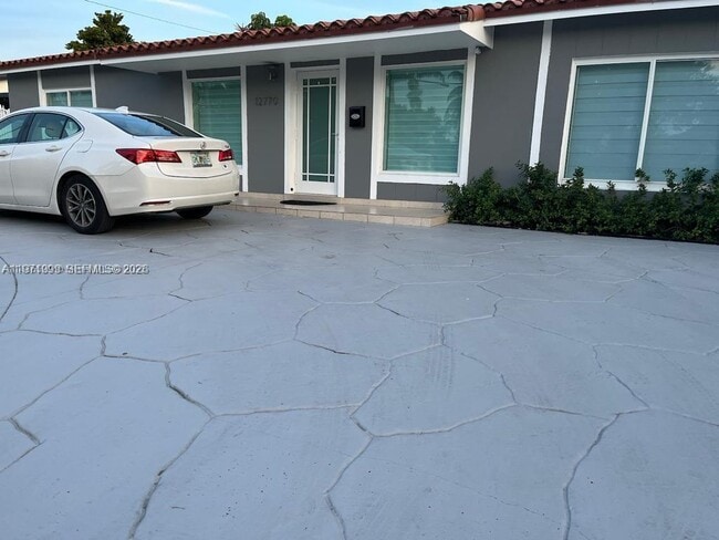 Building Photo - 12770 SW 18th St