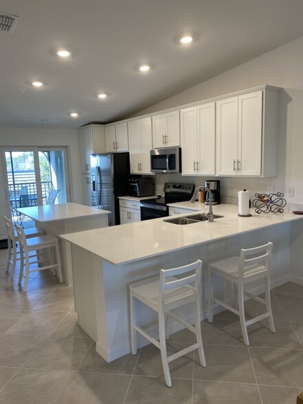 Kitchen - 17475 Opal Sand Dr