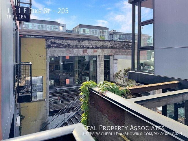 Building Photo - 1111 E Pike St