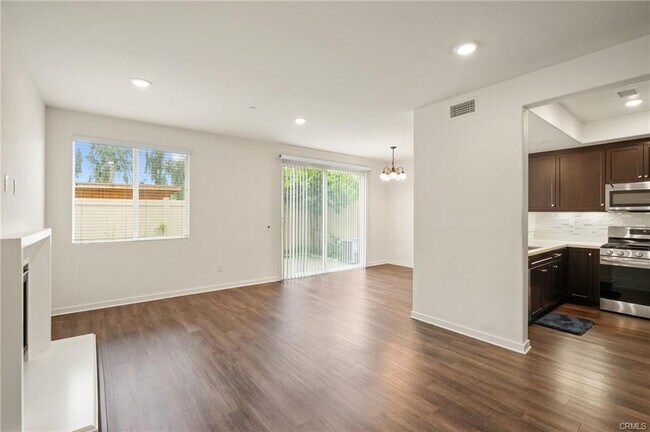 Building Photo - 8258 Haven Ln
