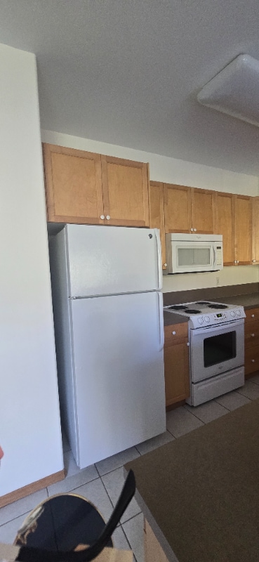 Building Photo - 4020 Shelby Rd