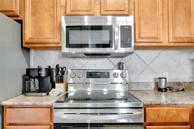 Building Photo - 8335 38th St Cir E