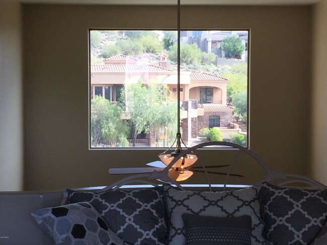 Building Photo - 9715 N Azure Ct