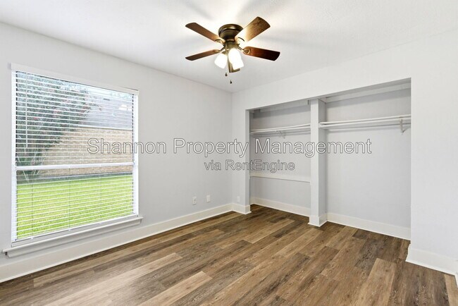 Building Photo - 16625 Ivy Grove Dr