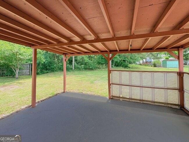 Building Photo - 603 Plantation Village Dr
