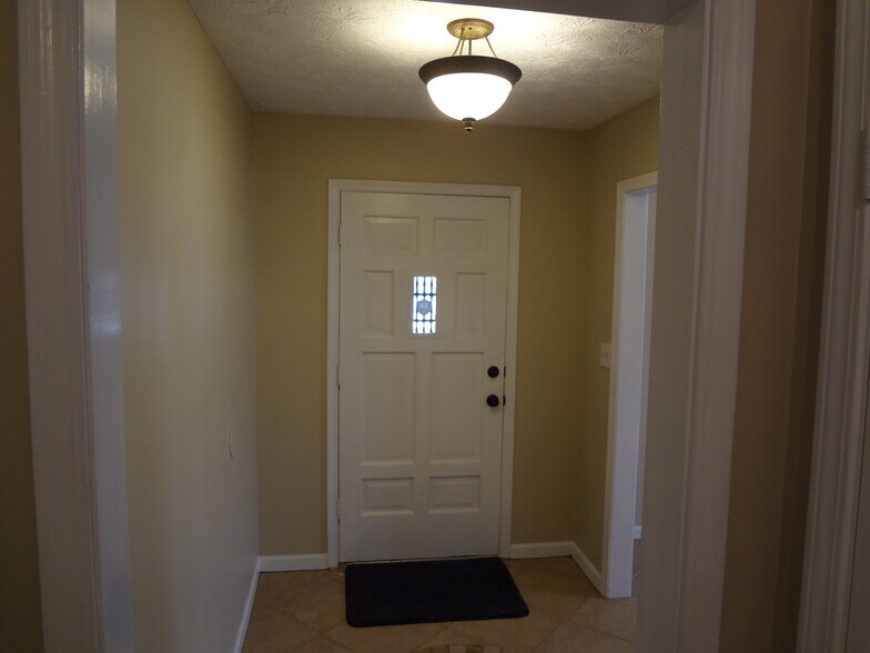Building Photo - 125 Buckeye Ln