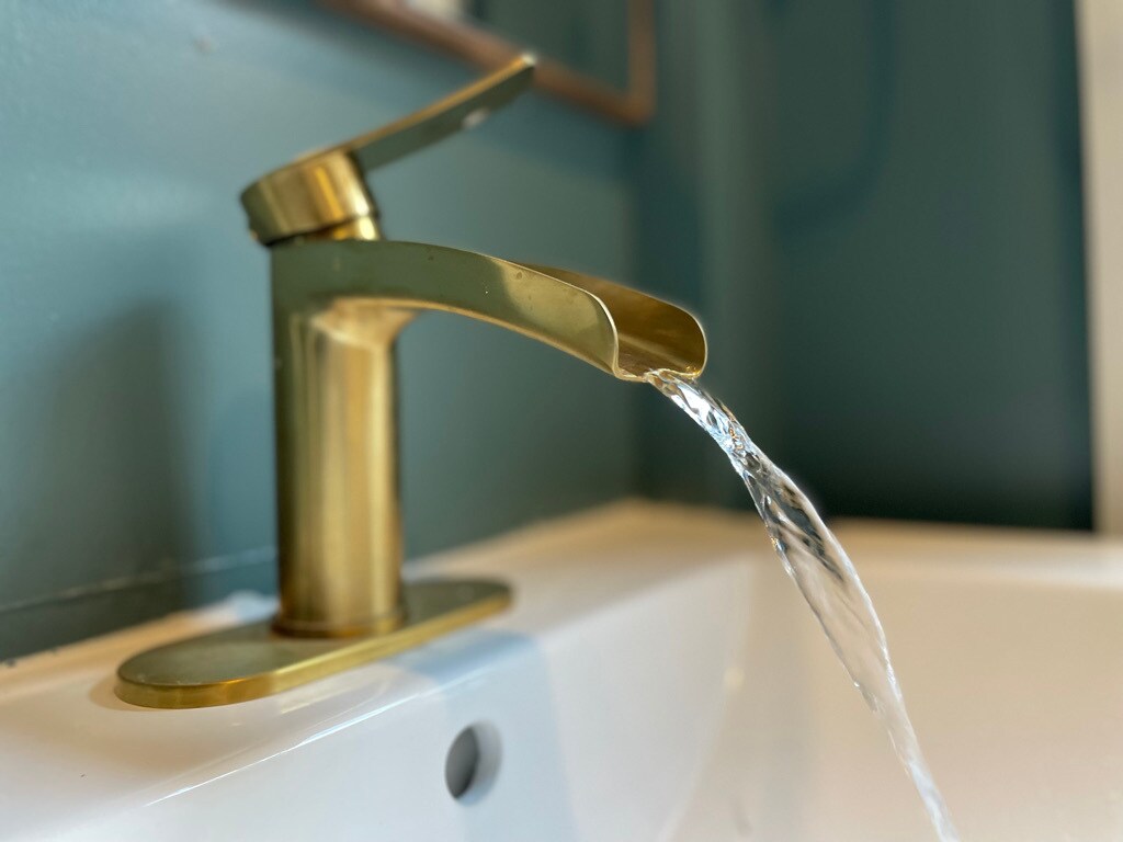 Building Photo - 140 W Clay St