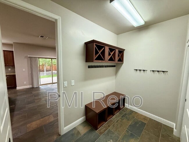 Building Photo - 5989 Sweet Cherry Dr