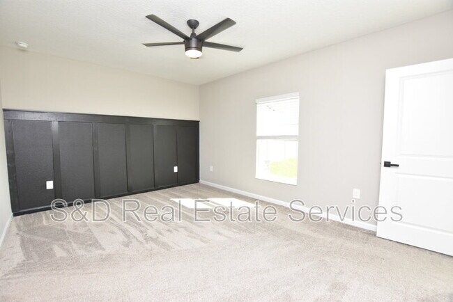 Building Photo - 427 Cool Summer Ln