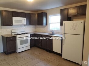 Building Photo - 912-914 North St, Millville, NJ 08332