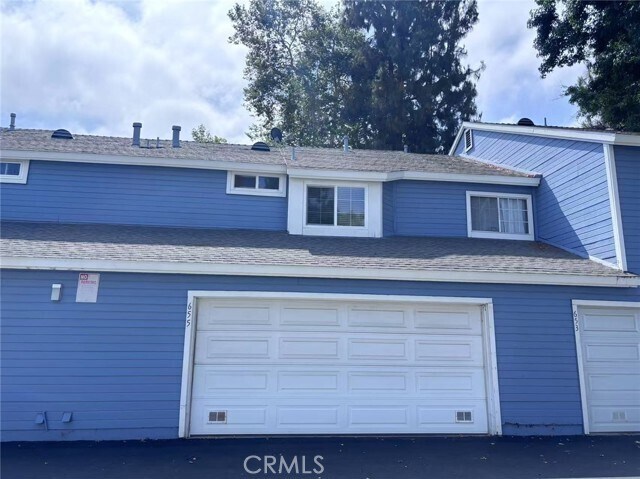 Building Photo - 655 Alder Ln
