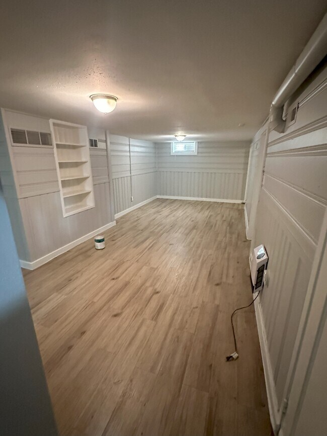 Building Photo - 2025 Emporia St