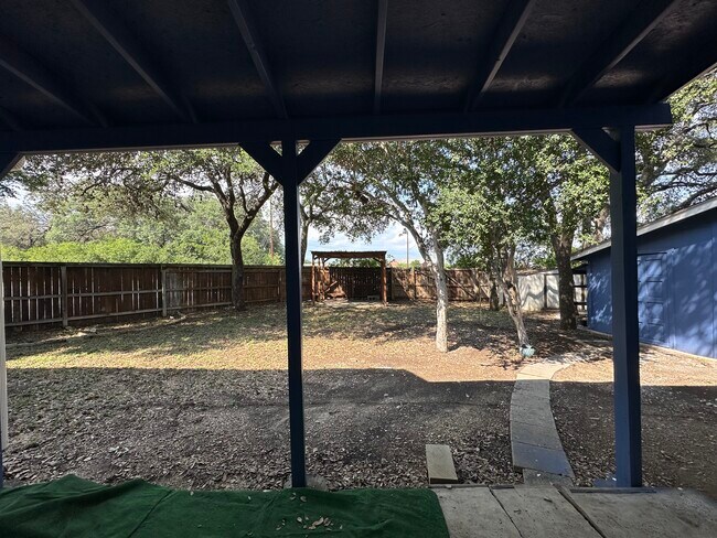 Huge back yard - 7234 Coral Spgs
