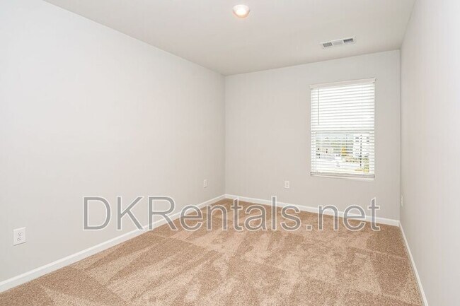 Building Photo - 103 Pk Rdg Cir