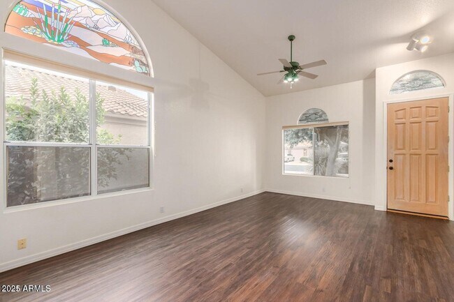 Building Photo - 6230 W Irma Ln