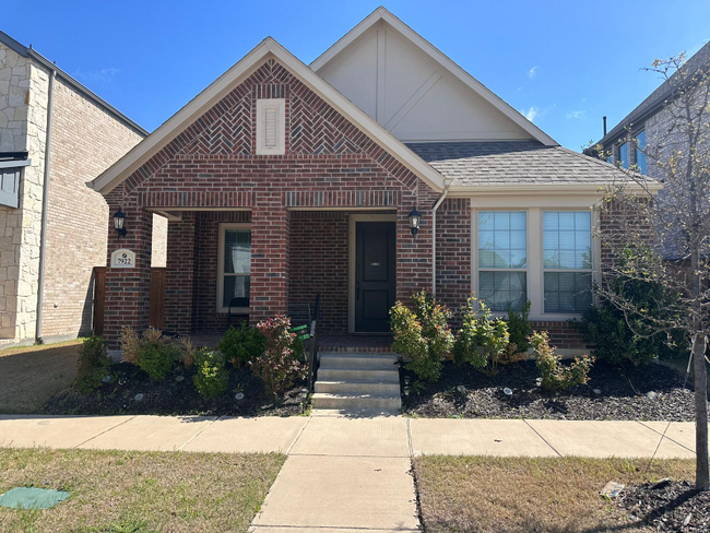 Building Photo - 7922 Glastonbury Dr