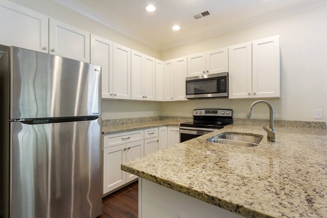 Floorplan - Waverly Place