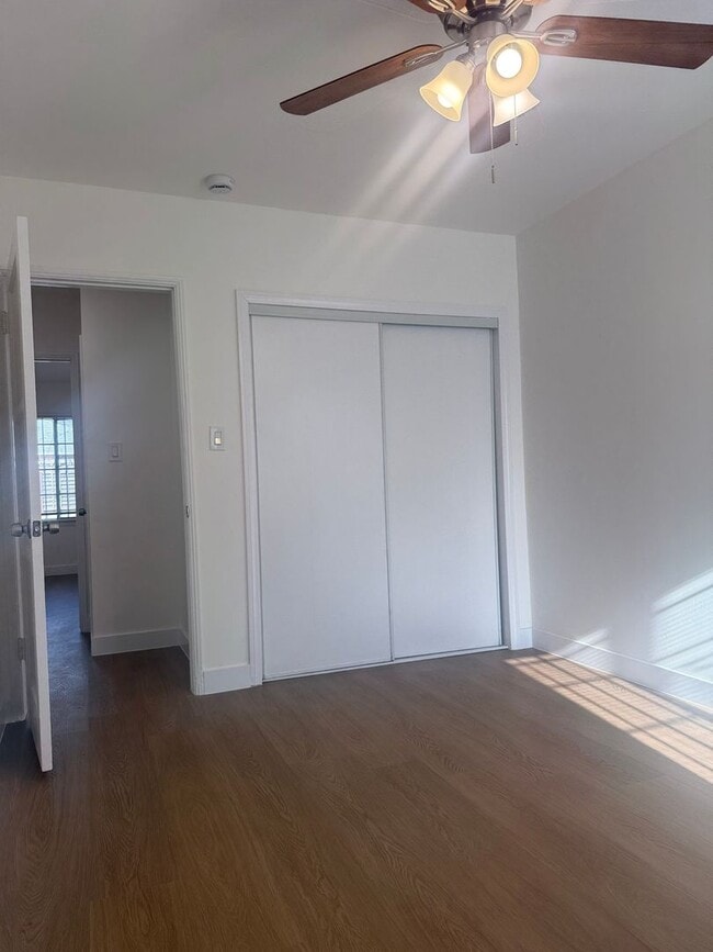 Building Photo - 2918 11th Ave