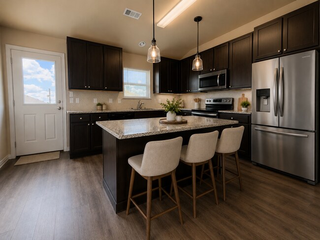 Building Photo - Pleasant 3 Bed / 2 Bath Home AVAILABLE NOW to rent in Ennis, TX
