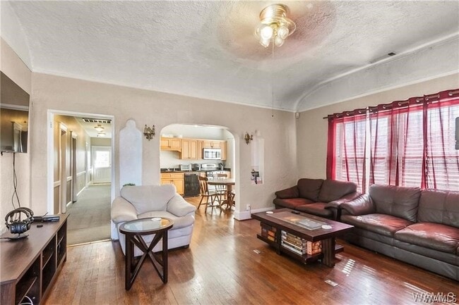 Building Photo - 2209 13th Street