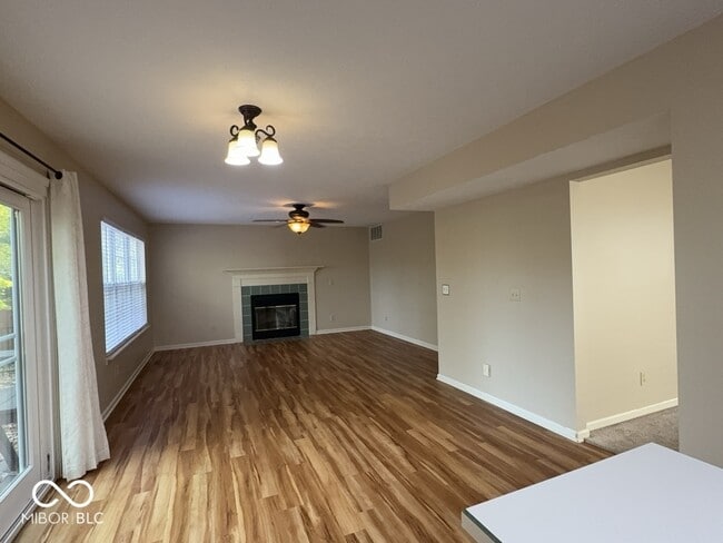 Building Photo - 10765 Belmont Cir