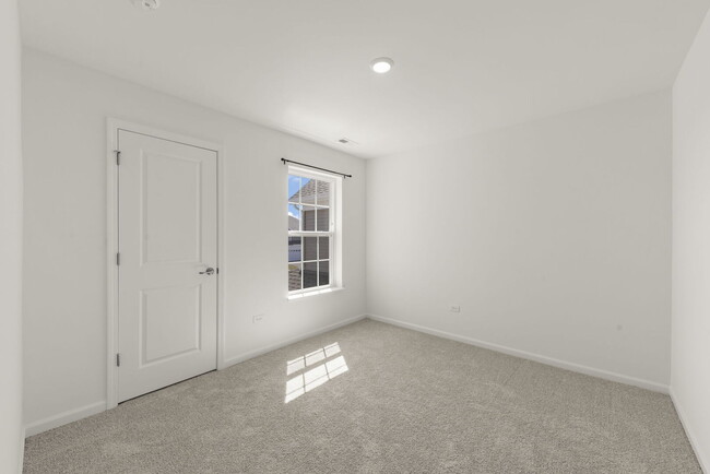 Building Photo - 7705 Nightshade Ln