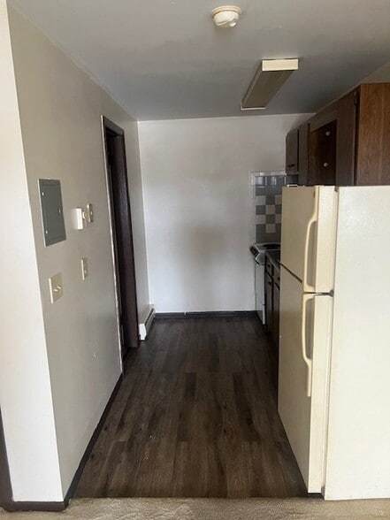 Building Photo - 132 Eastwood Dr