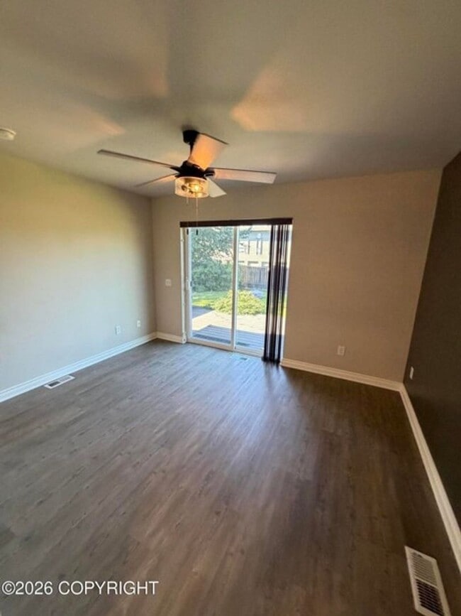 Building Photo - 1006 Northpointe Bluff Dr