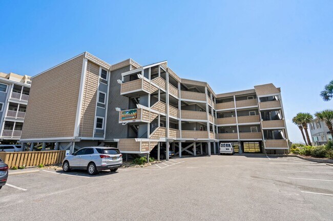 Building Photo - 2405 S Ocean Blvd