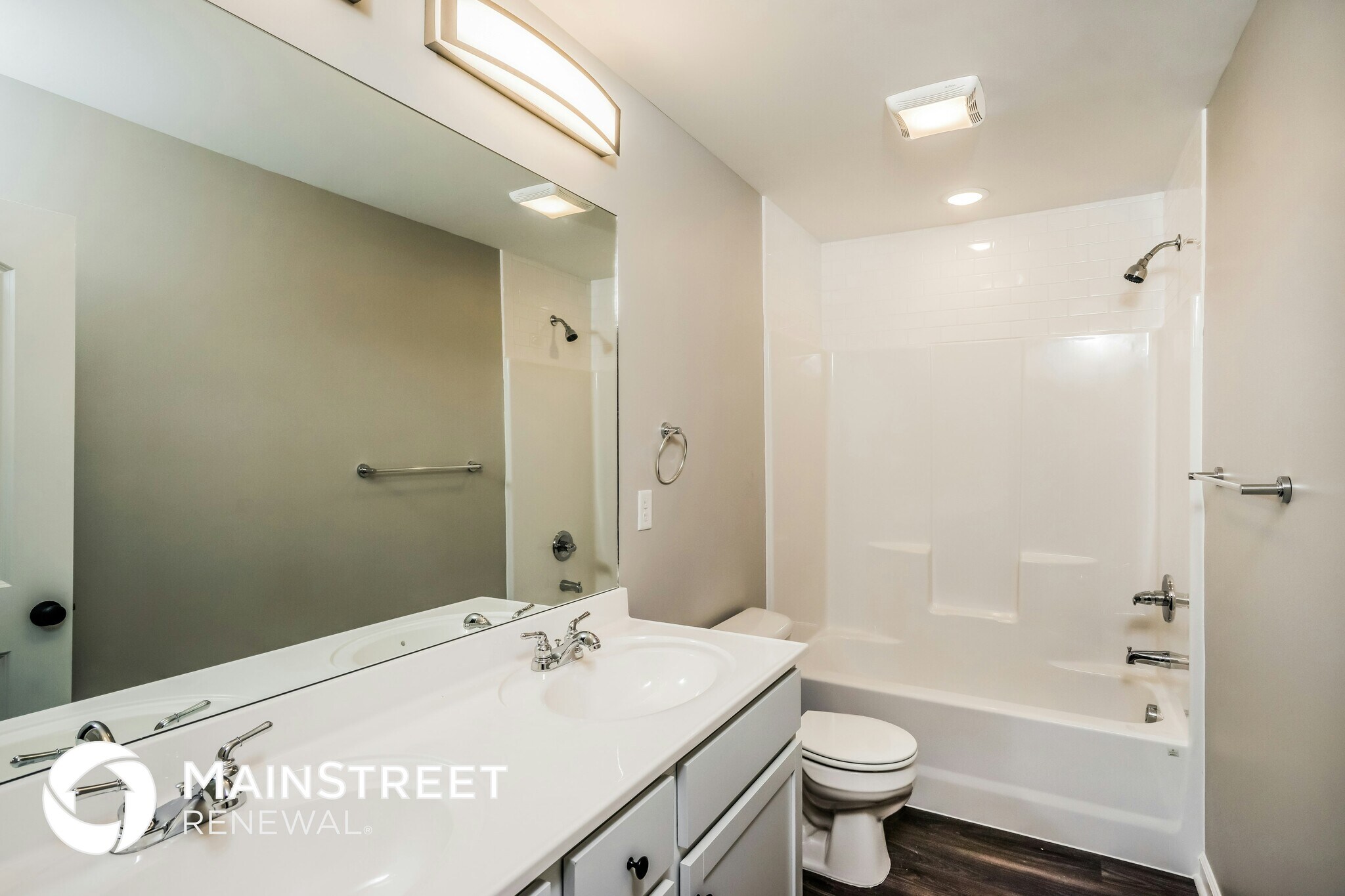 Building Photo - 2063 N Sarah Dr