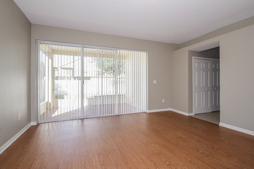 Building Photo - 12718 Bramfield Dr