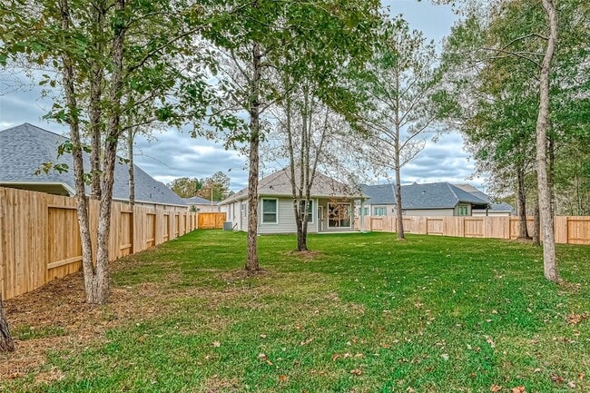 Building Photo - 348 Rise Ln