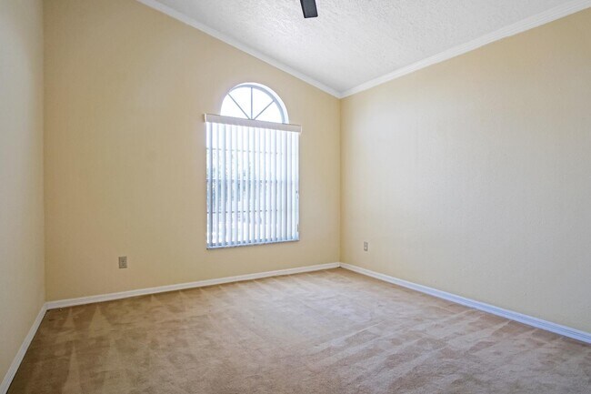 Building Photo - 458 Lytton Cir